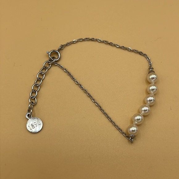 Majorica 1890 Minimal 5mm White Pearl Bracelet - Picture 3 of 5